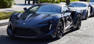 FENYR SUPERSPORT2.jpg