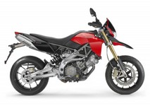 2010-Aprilia-Dorsoduro750d.jpg