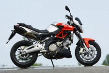 2017-Aprilia-Shiver-750.jpg