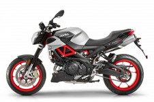 2017-Aprilia-Shiver-900.jpg