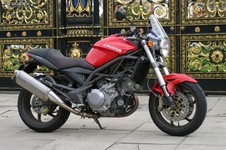 Cagiva-Raptor-1000.jpg