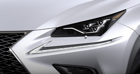 LEXUS  N X 3 0 0 F  SPORT DETALHE FAROL.png