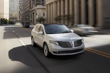 Lincoln MKT2.jpg